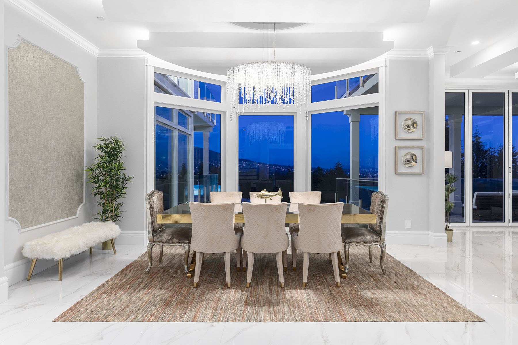 890 Kenwood Road, West Vancouver